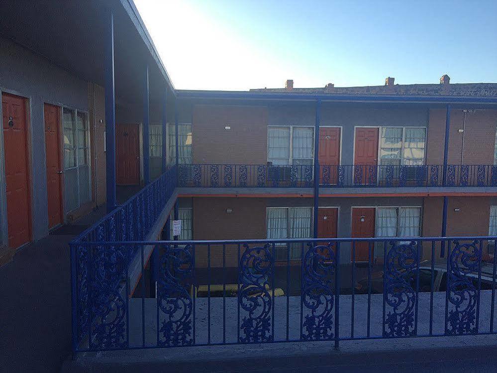 Townhouse Motel 加斯里 外观 照片